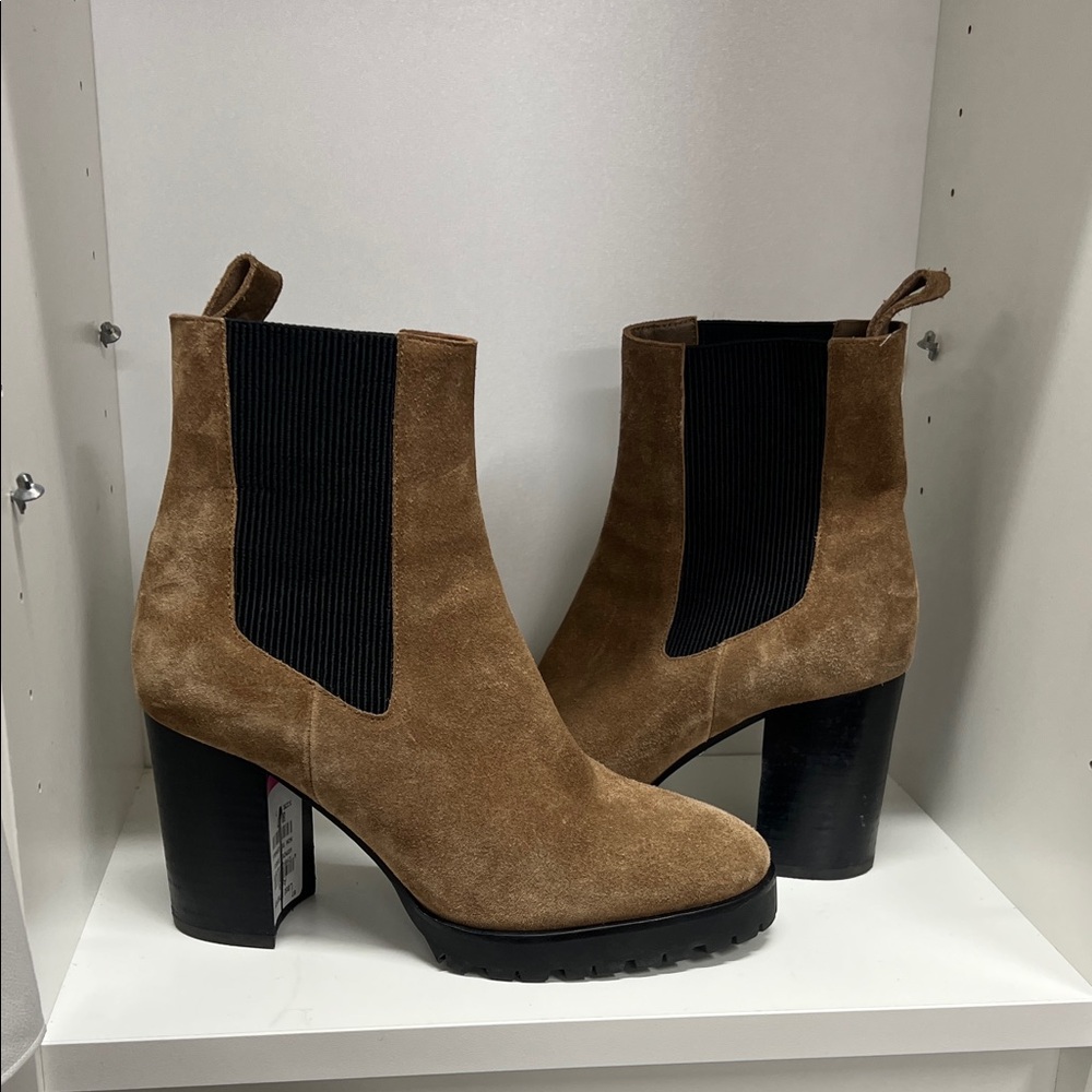 🔥🔥 PAIGE Women's Izzy Stretch Block Heel Ankle Boots In Truffle $398 retail